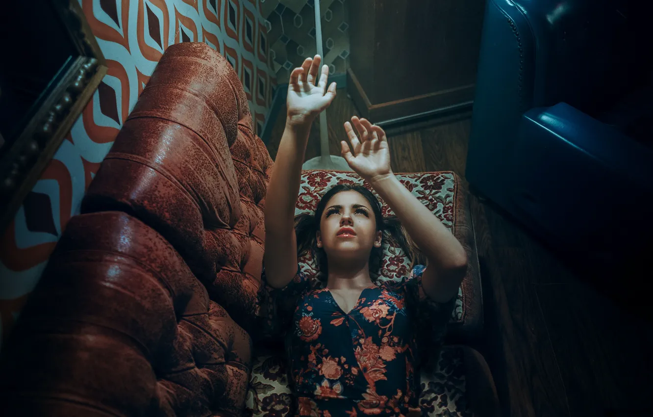 Photo wallpaper girl, sofa, Alexandra, SUMMER