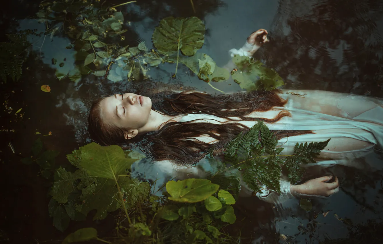 Photo wallpaper leaves, water, girl, pose, lake, pond, the situation, hands