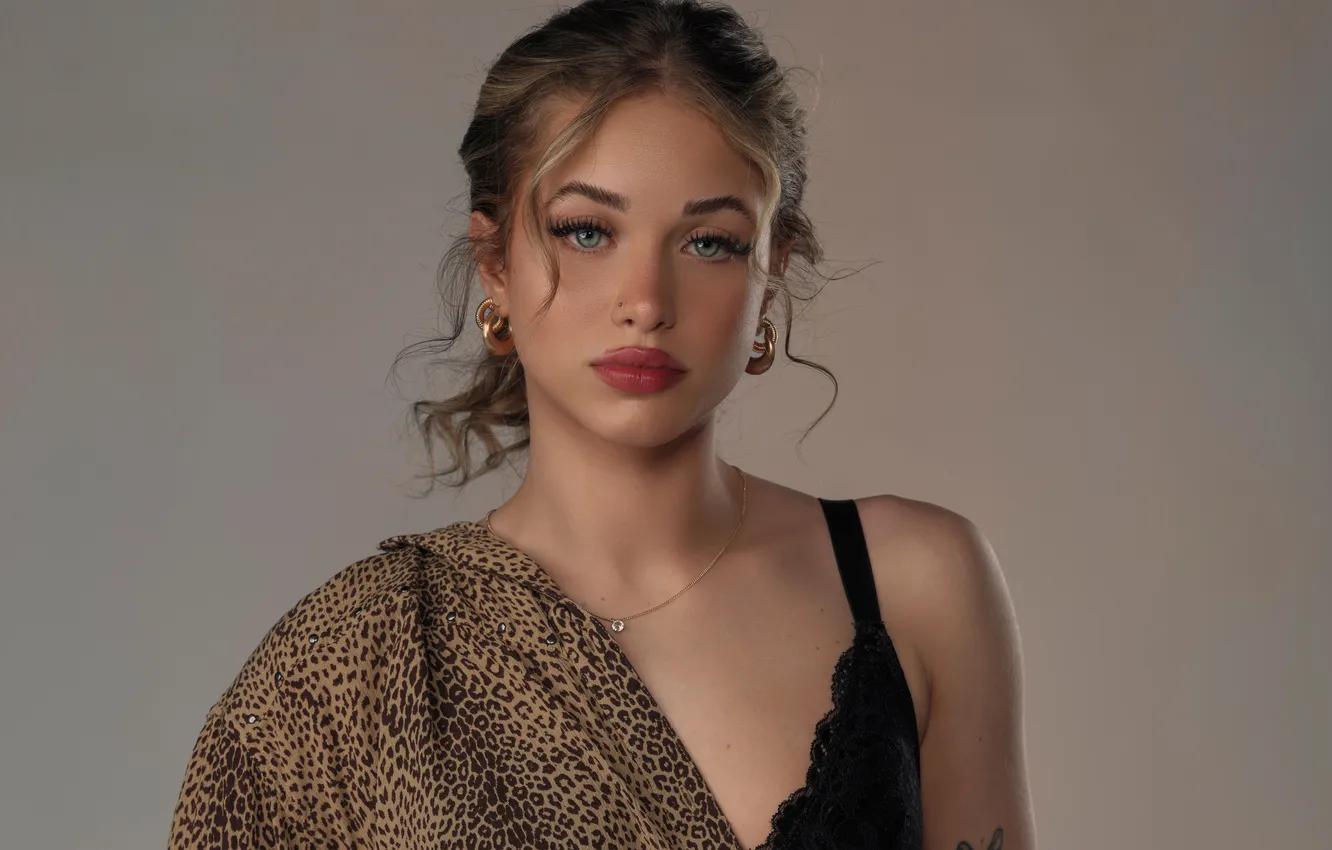 Photo wallpaper look, girl, face, earrings, piercing, Alexa