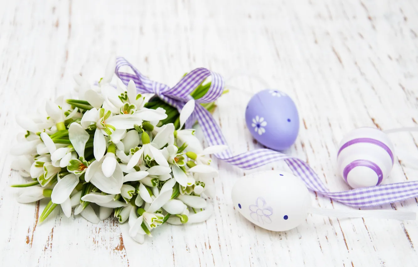 Photo wallpaper flowers, eggs, spring, colorful, snowdrops, Easter, wood, blossom
