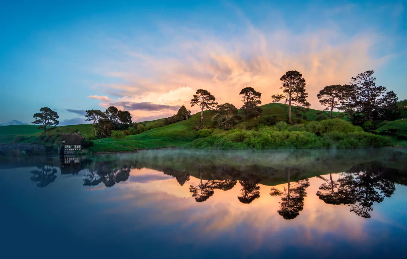 Photo wallpaper trees, lake, hills, morning, house