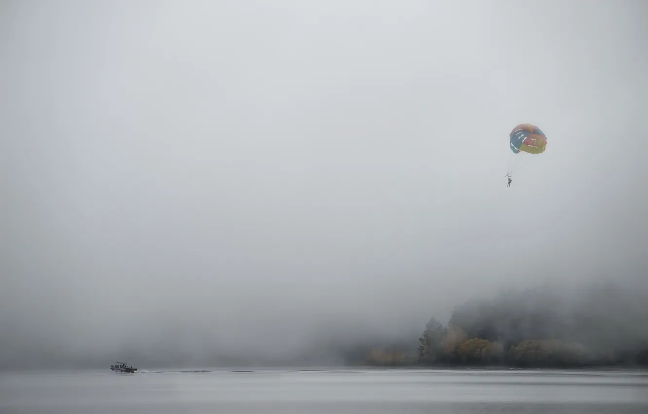 Photo wallpaper fog, lake, parachute