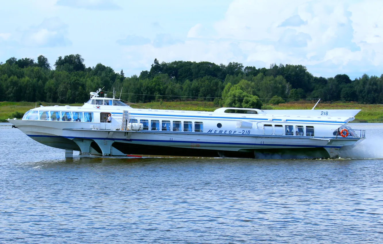 Photo wallpaper meteor, hydrofoils, river boat