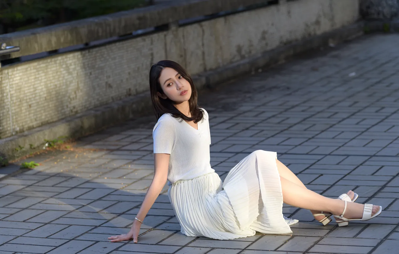 Photo wallpaper girl, street, Asian