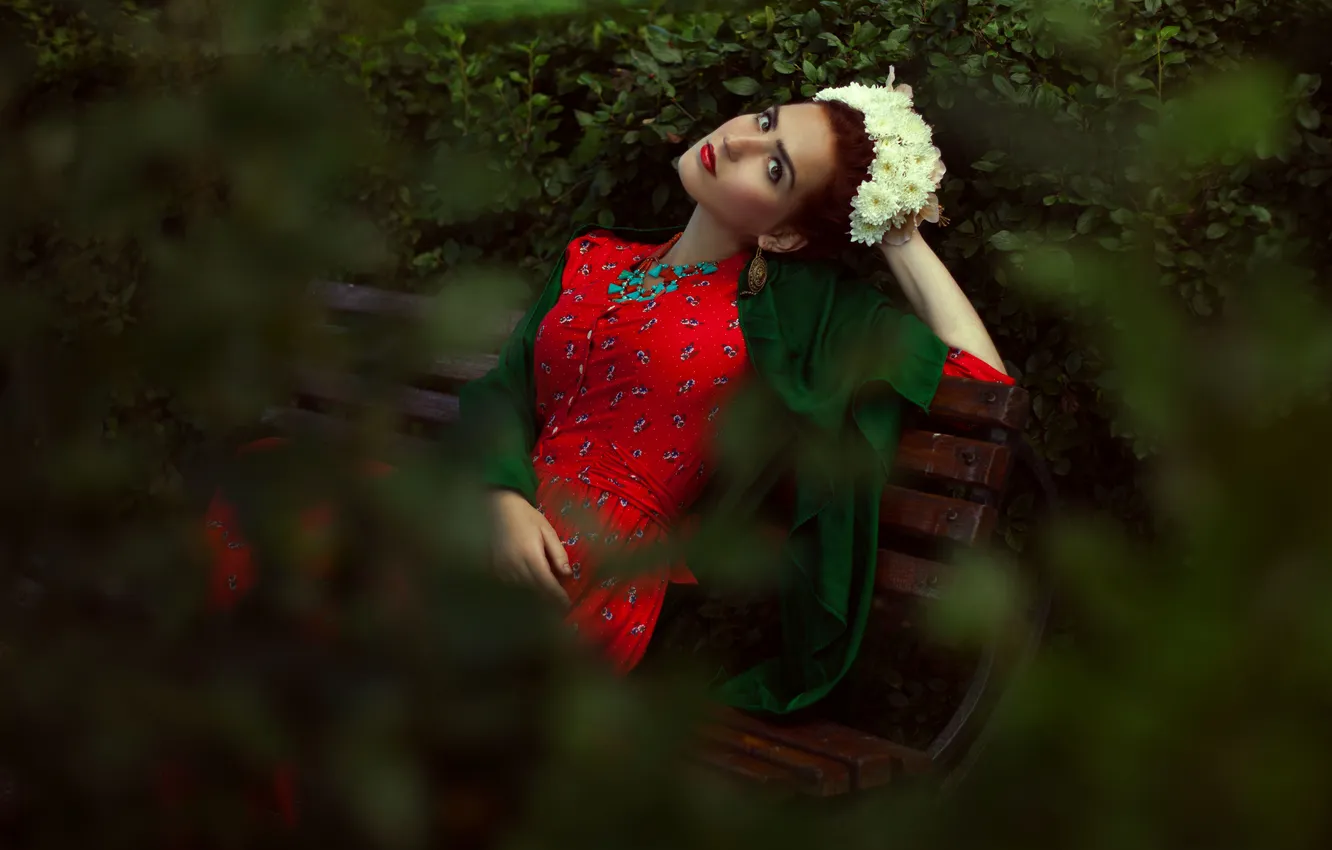 Photo wallpaper girl, pose, Park, dress