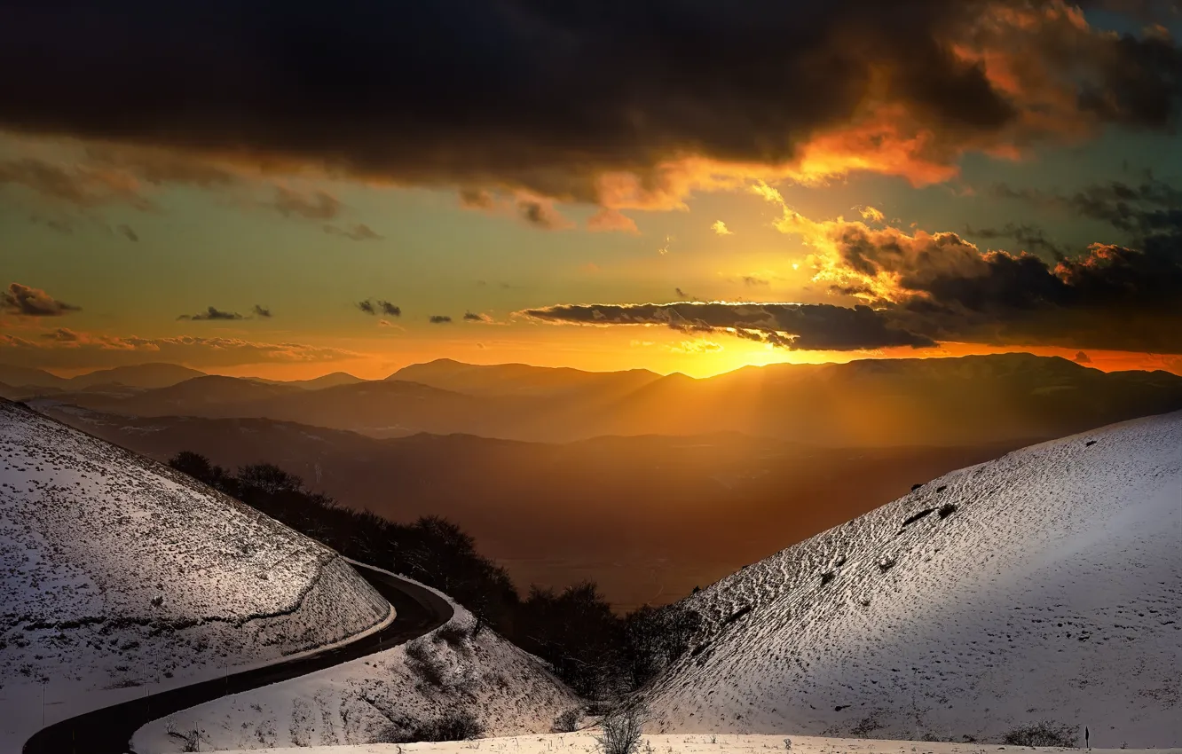Photo wallpaper Italy, Umbria, Castelluccio