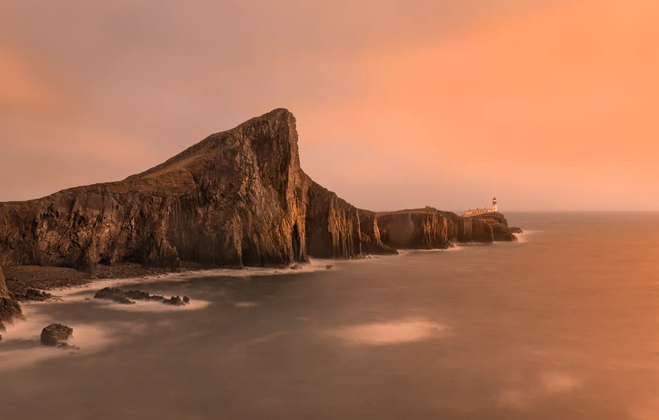 Photo wallpaper Scotland, Isle of Skye, Neist Point Lighthouse