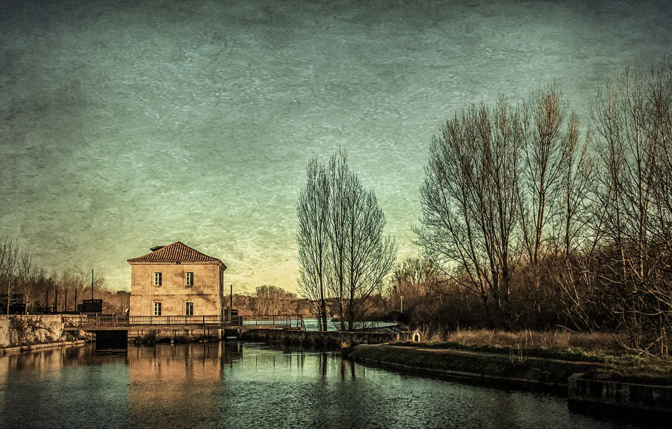 Photo wallpaper trees, river, home, dam