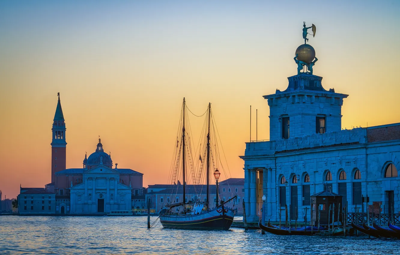 Photo wallpaper sunset, the city, building, boats, the evening, morning, Italy, Church