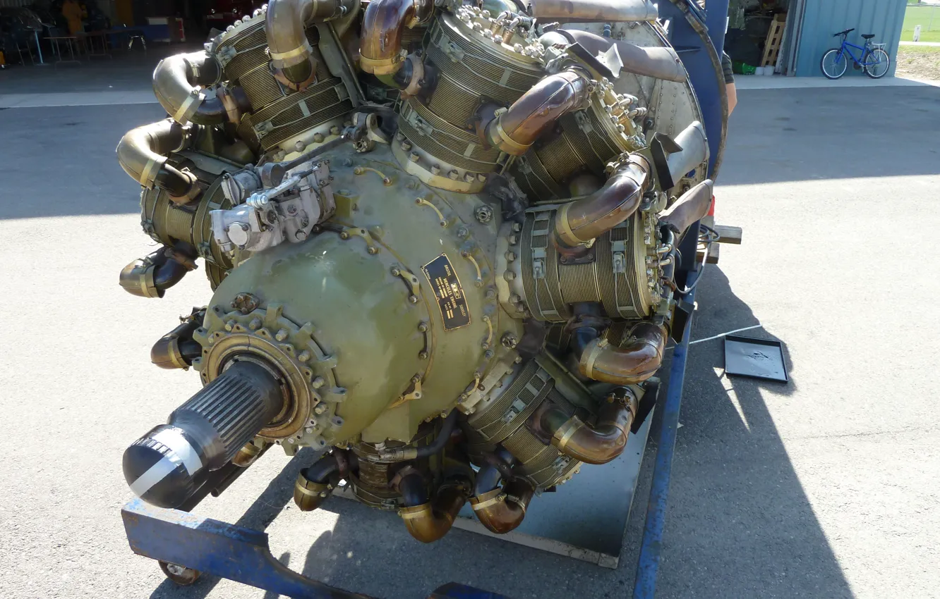 Photo wallpaper bomber, plane, Hercules, engine, Lancaster, Nanton Alberta, lancaster engine, hercules engine