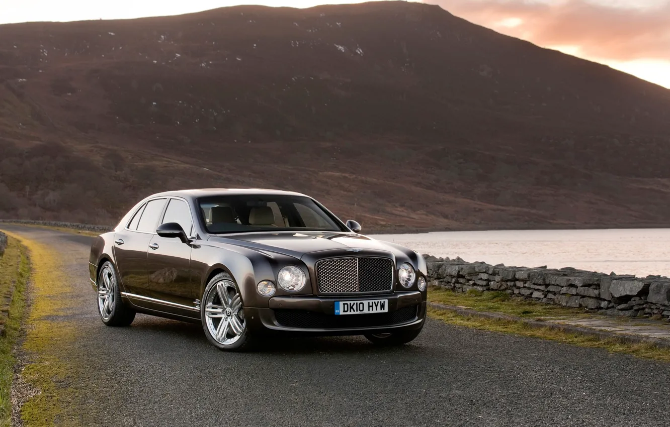 Photo wallpaper machine, cars bentley