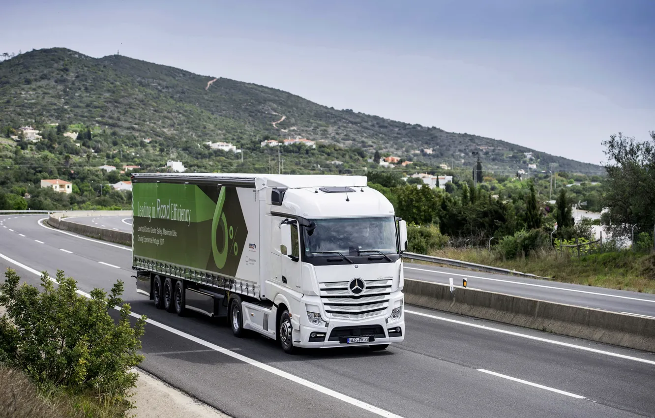 Photo wallpaper white, hills, vegetation, Mercedes-Benz, track, tractor, 4x2, Actros