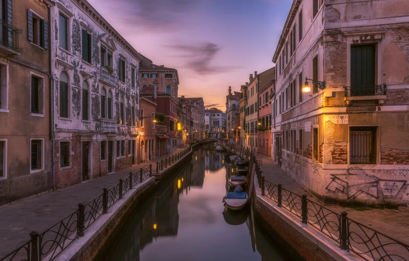 Photo wallpaper lights, boat, home, Italy, Venice, channel