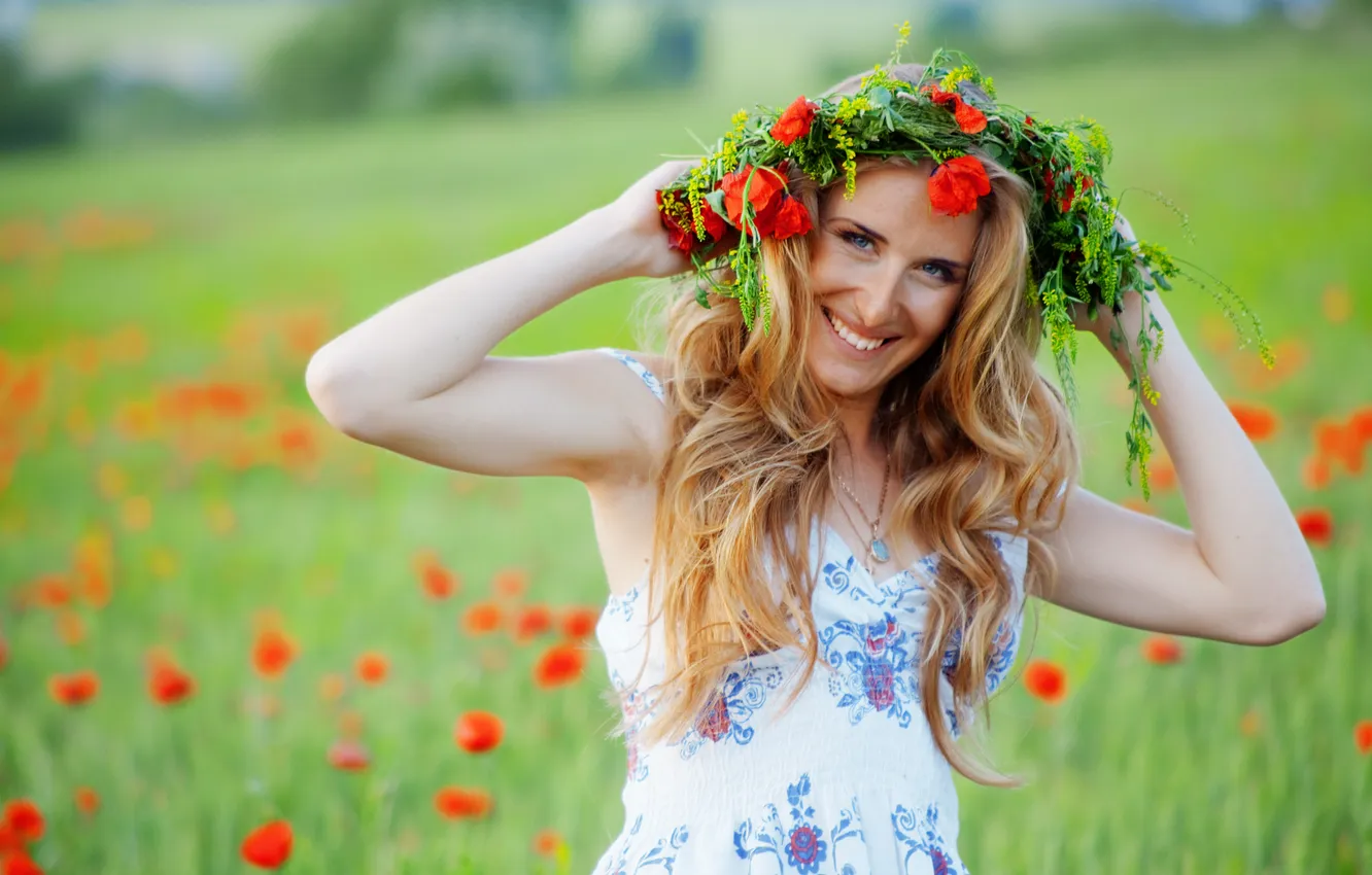 Photo wallpaper summer, look, flowers, red, smile, woman, Maki, blonde