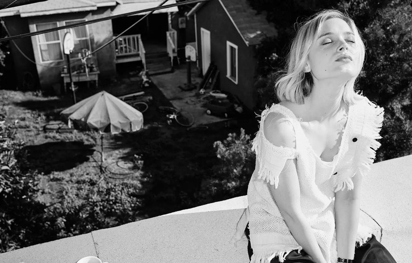 Photo wallpaper photo, model, actress, blonde, black and white, Bella Heathcote, Beau Grealy, Bella Heathcote