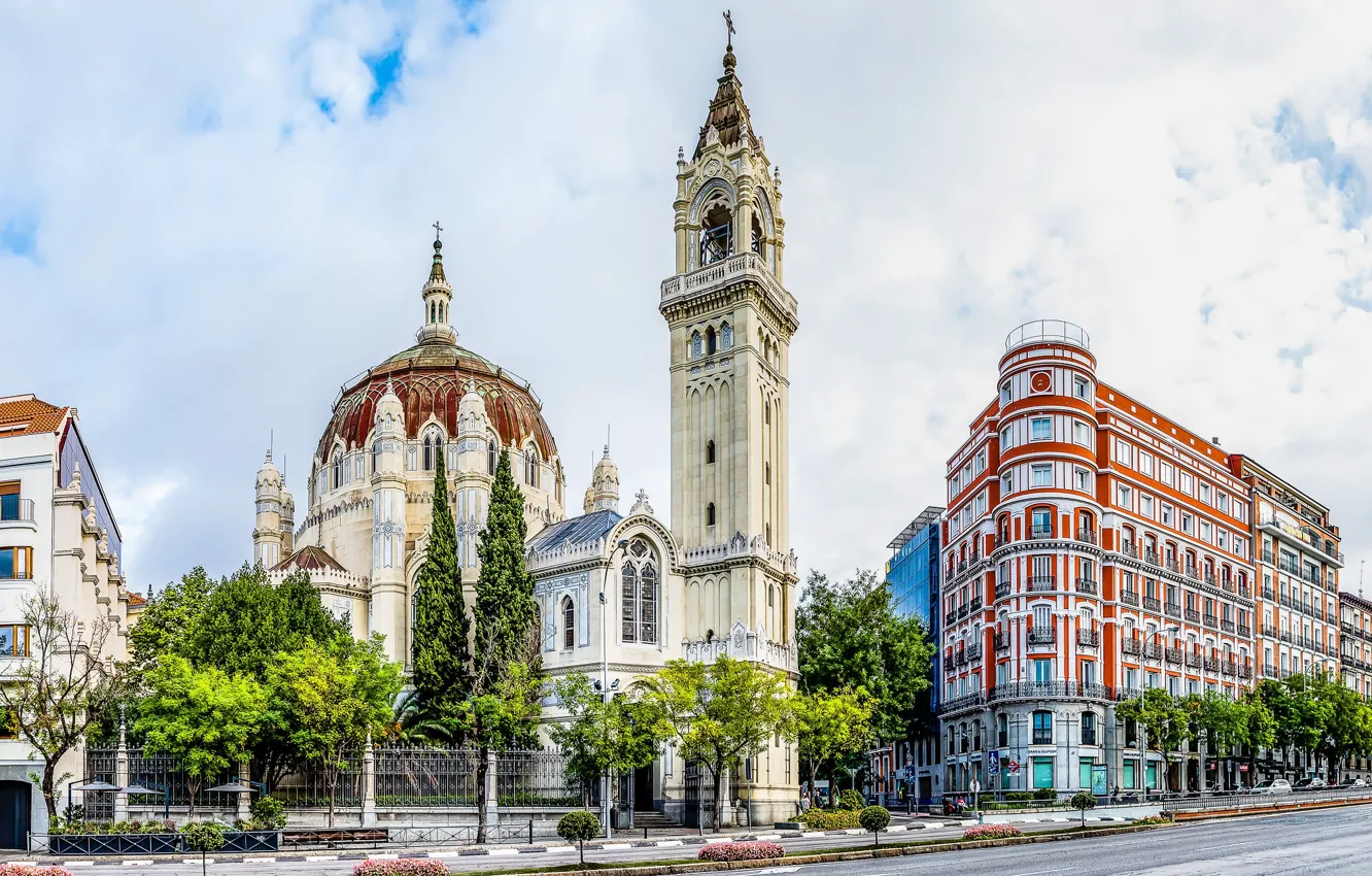 Photo wallpaper building, architecture, Spain, Spain, Madrid, Madrid, Church of San Manuel y San Benito, Church of …