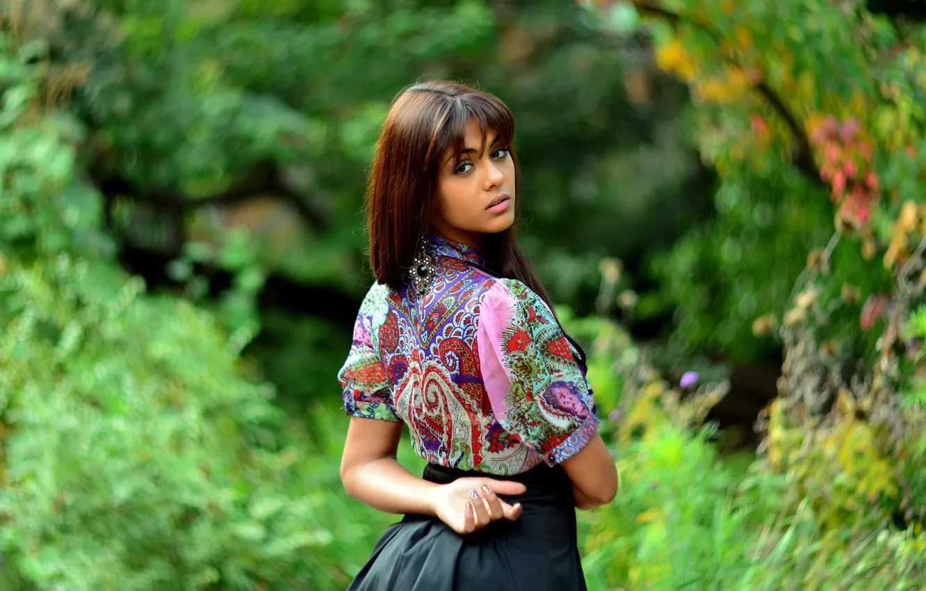 Photo wallpaper look, blur, blouse, Indian girl