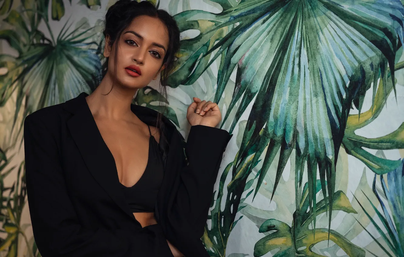 Photo wallpaper girl, beauty, pose, bollywood, indian actress, Shanvi Srivastava