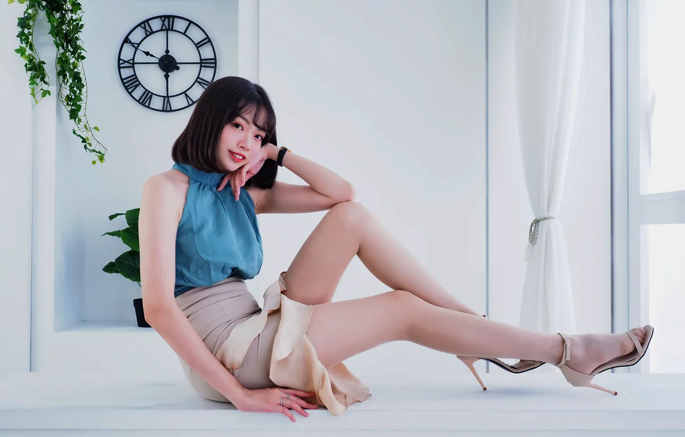 Photo wallpaper smile, watch, brunette, Asian, asian, window, cute girl, cute girl