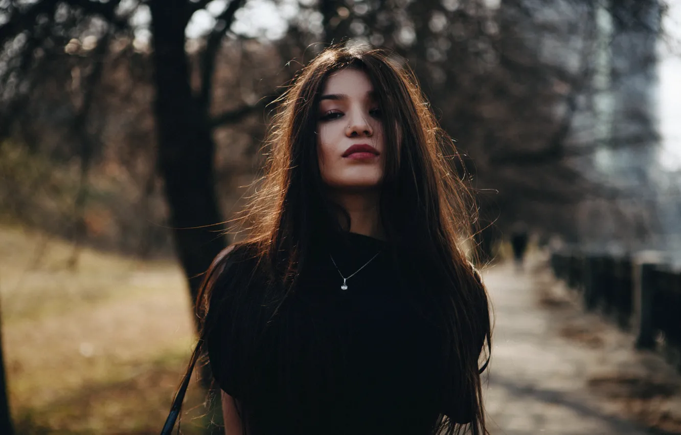 Photo wallpaper look, trees, confidence, portrait, fence, Asian, long hair, beautiful girl