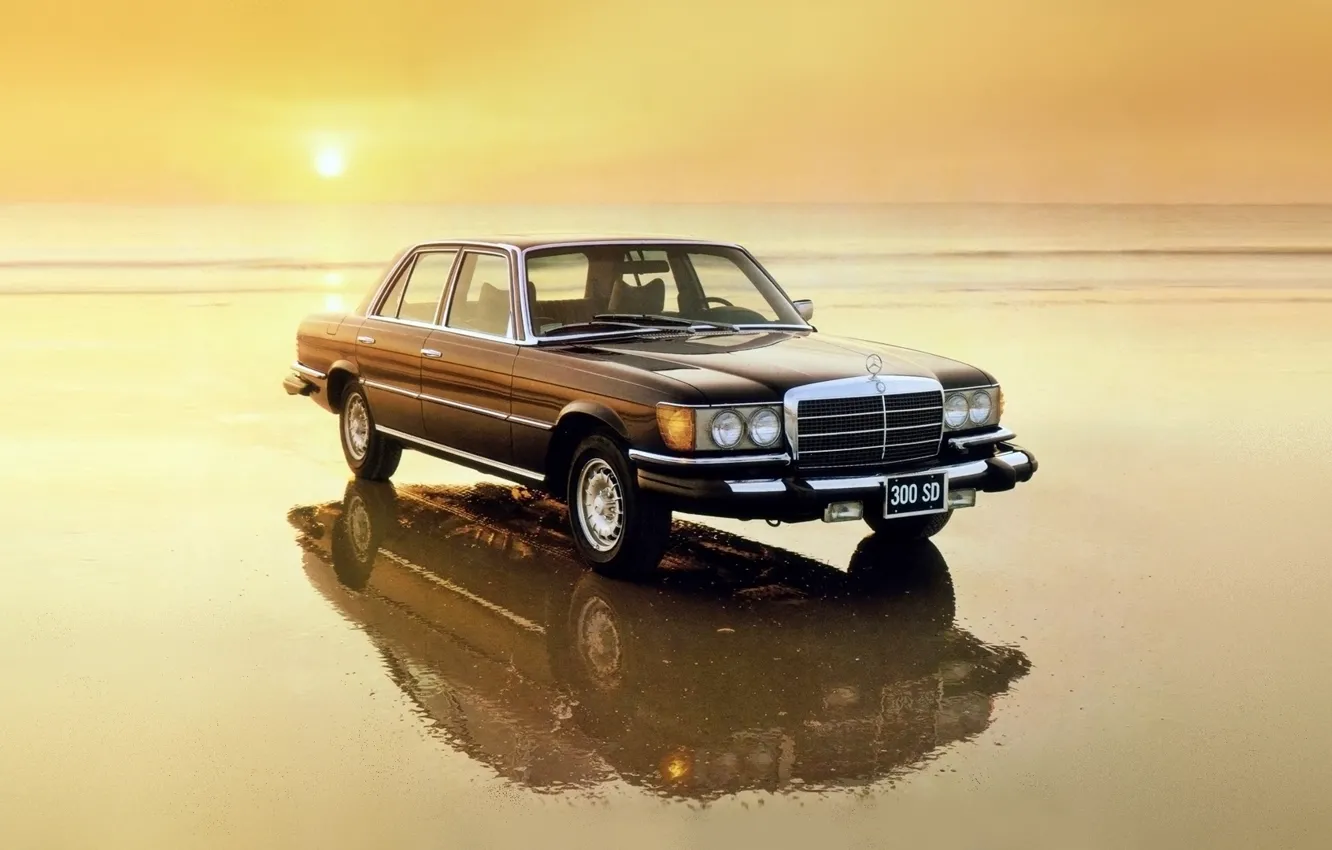Photo wallpaper 1972, classic car, mercedes 300 sd