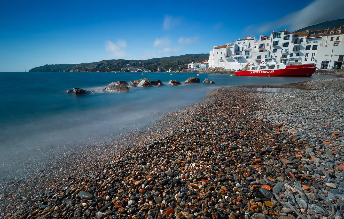 Photo wallpaper sea, shore, ship, home, Spain, Catalonia, Cadaqués