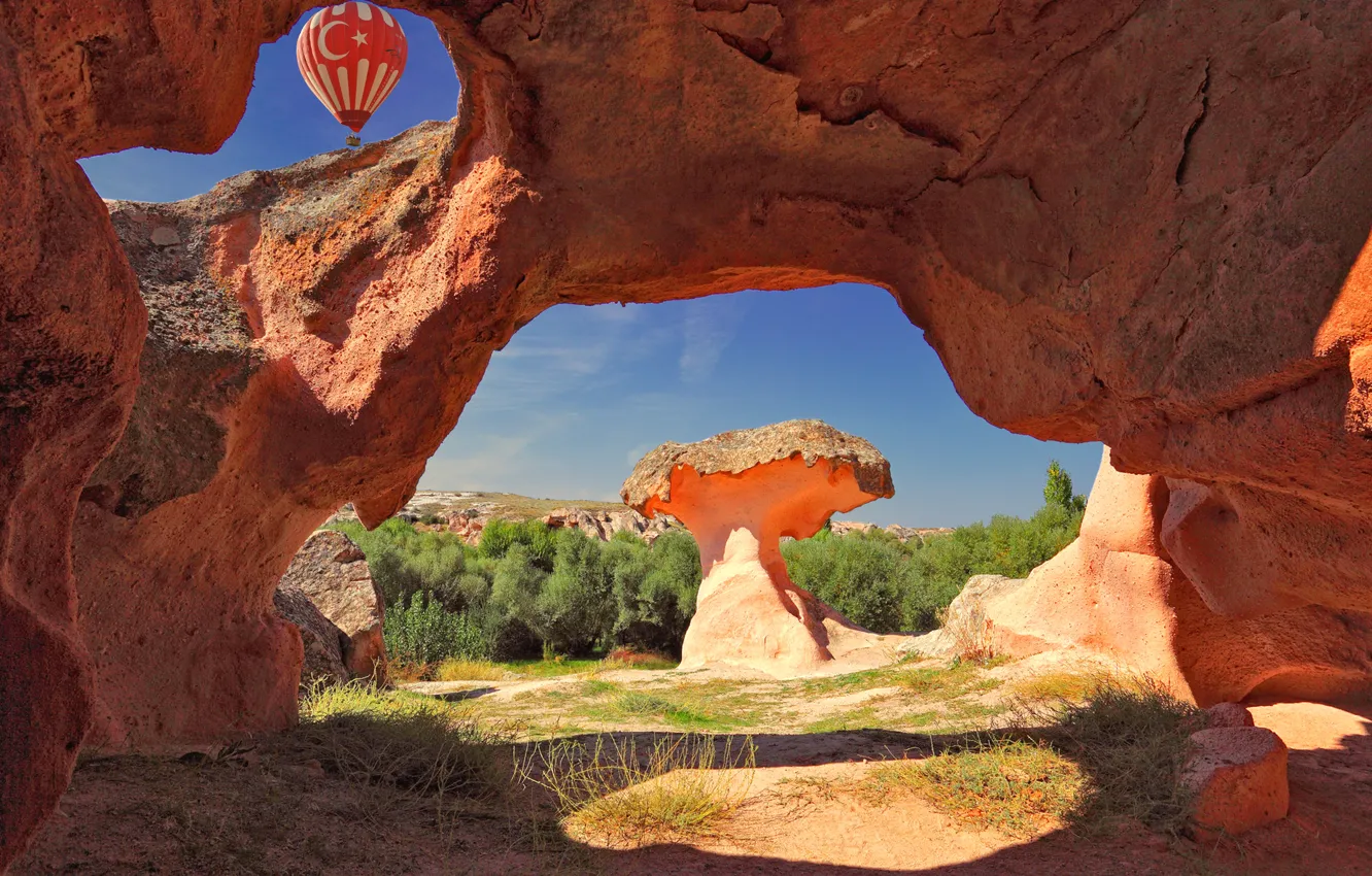 Photo wallpaper landscape, nature, balloon, stones, rocks, vegetation, canyon, Turkey