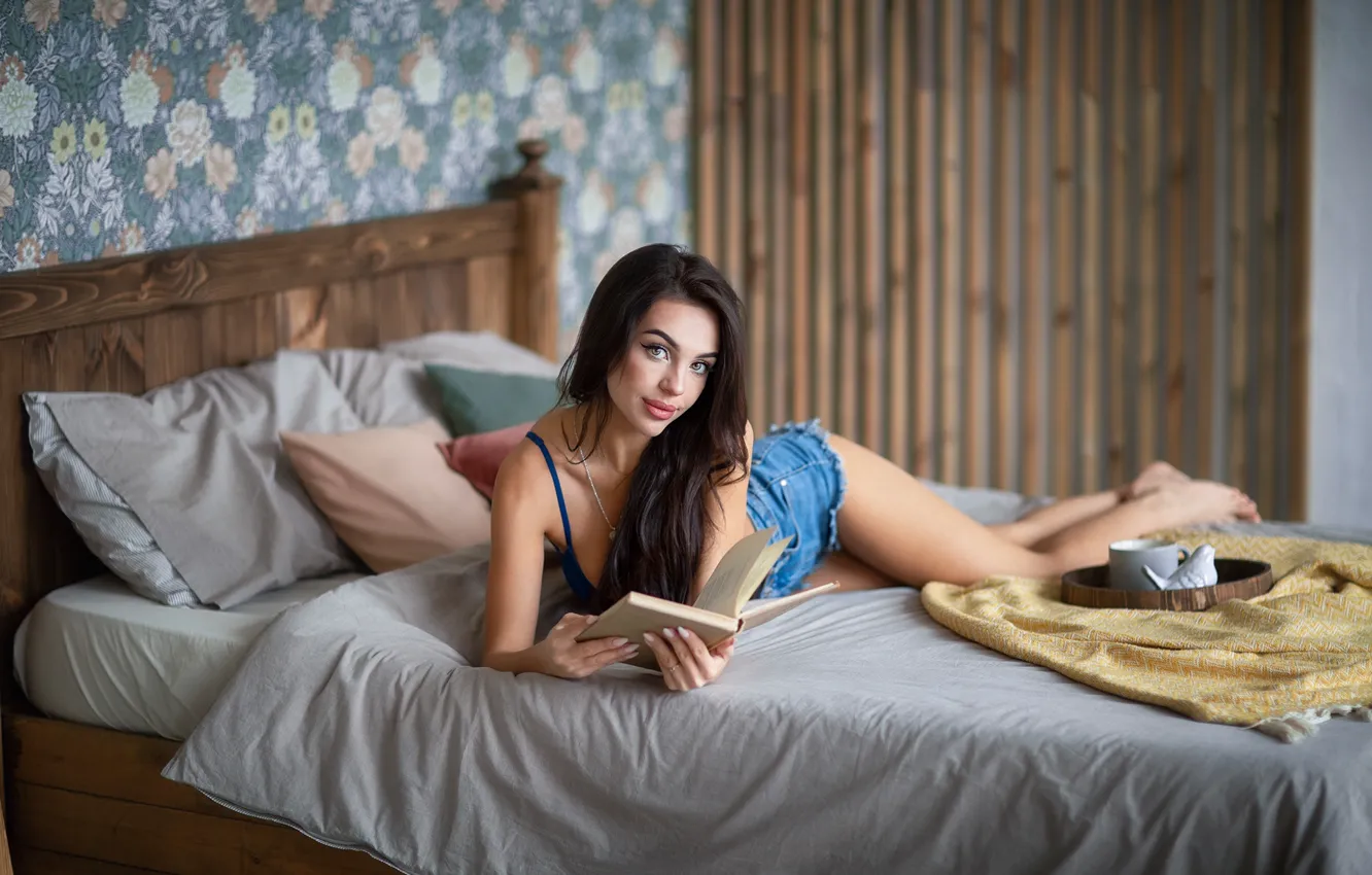 Photo wallpaper look, girl, pose, room, bed, barefoot, brunette, book