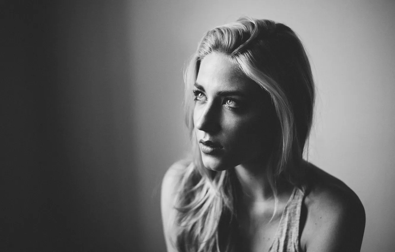Photo wallpaper look, blonde, black and white