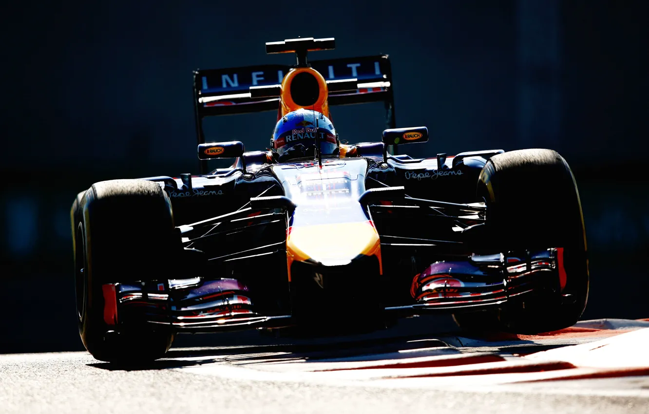 Photo wallpaper the reflection, Formula 1, Red Bull, Vettel