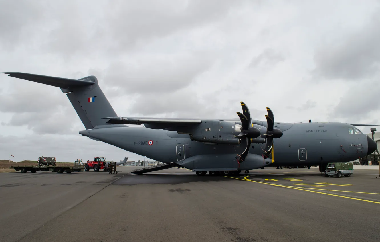 Photo wallpaper asphalt, clouds, the plane, the airfield, runway, transport, Airbus A400M
