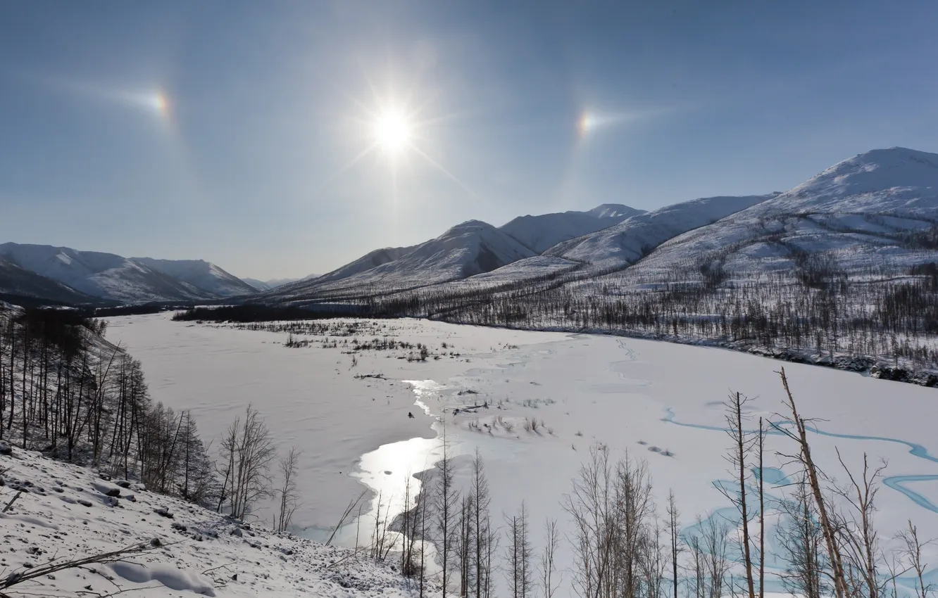 Photo wallpaper the sun, snow, trees, mountains, Chukotka