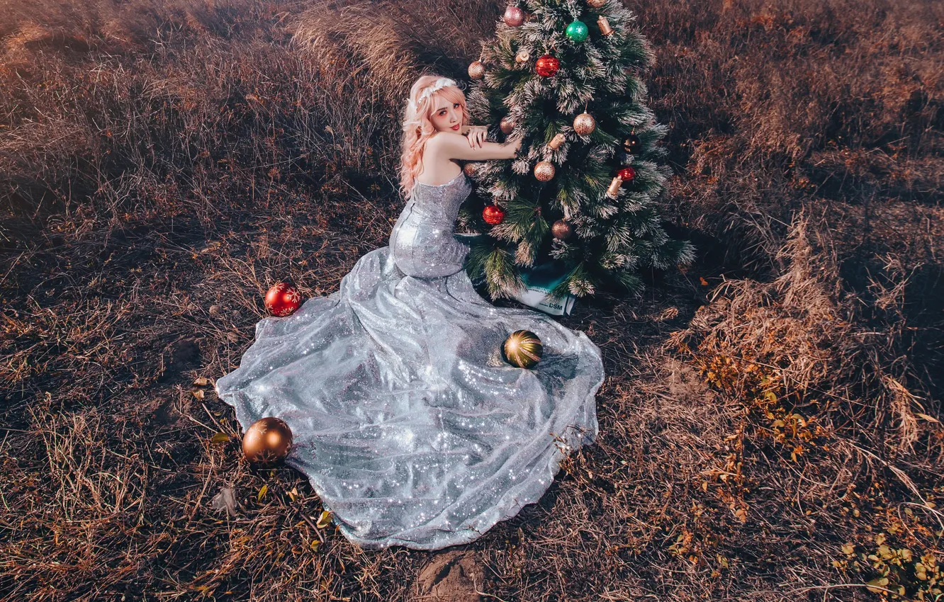 Photo wallpaper girl, toy, tree