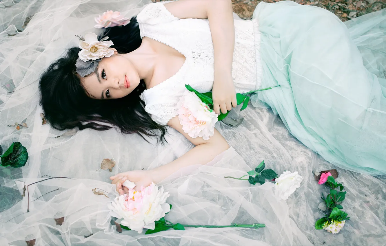 Photo wallpaper flowers, dress, Asian, tulle