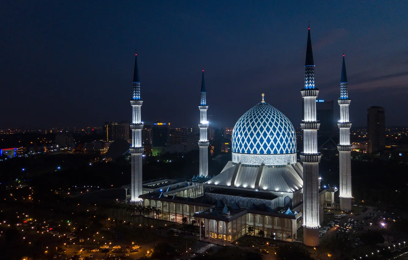 Photo wallpaper attraction, Malaysia, Shah Alam, Selangor, The light of night lights