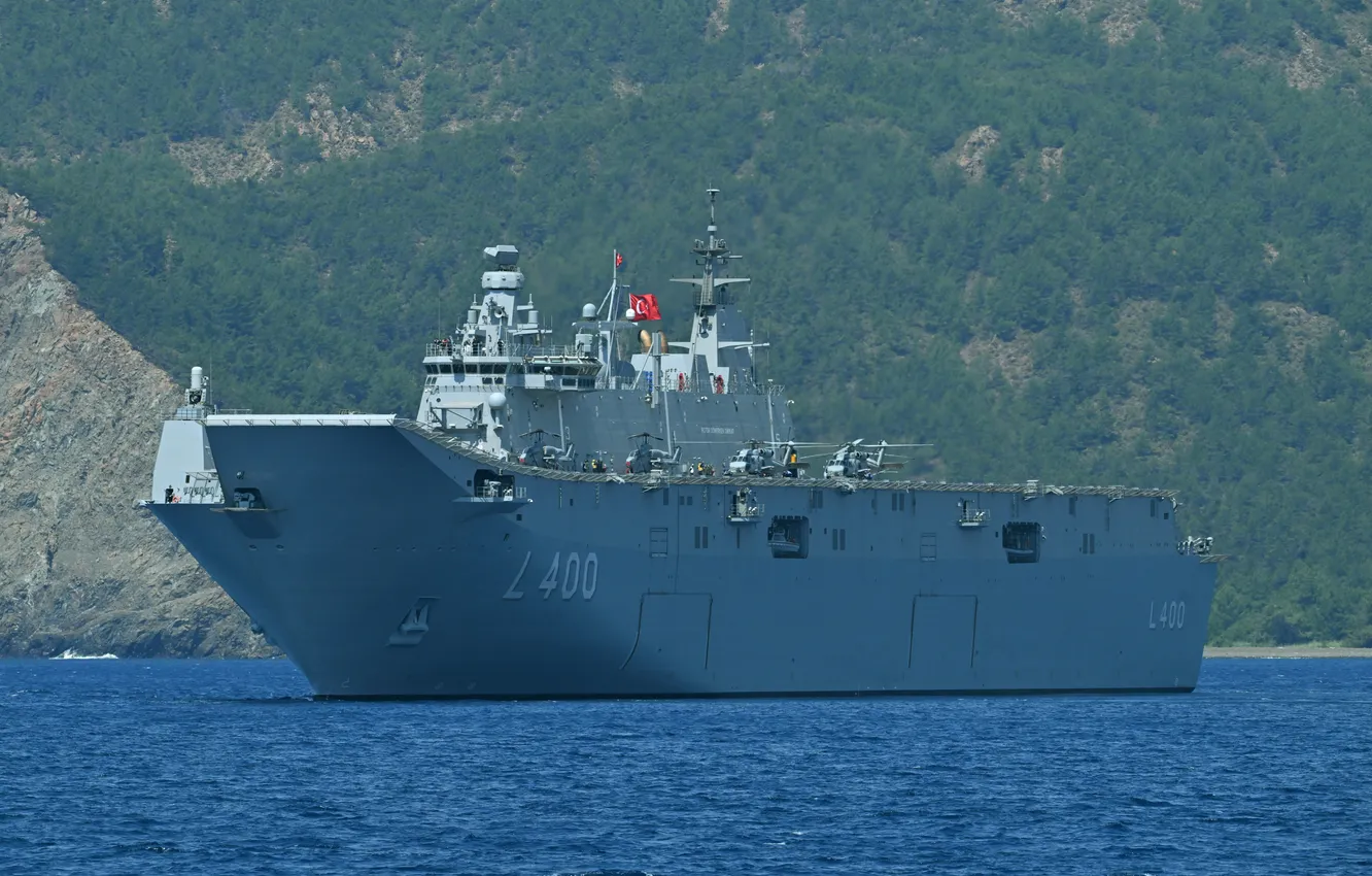 Photo wallpaper UDC, Turkish Navy, 2024, TCG Anadolu