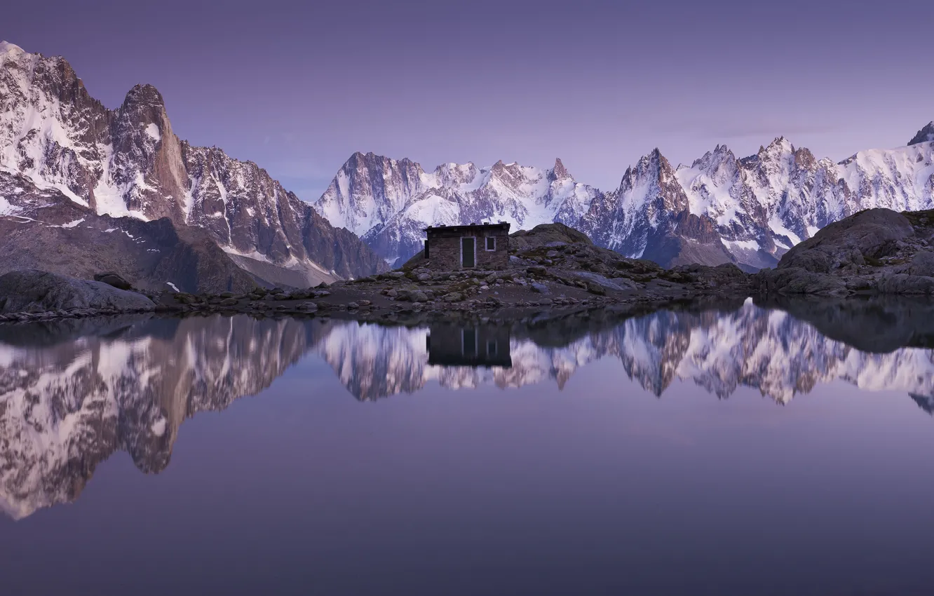 Photo wallpaper house, mountains, lake, reflection, mirror