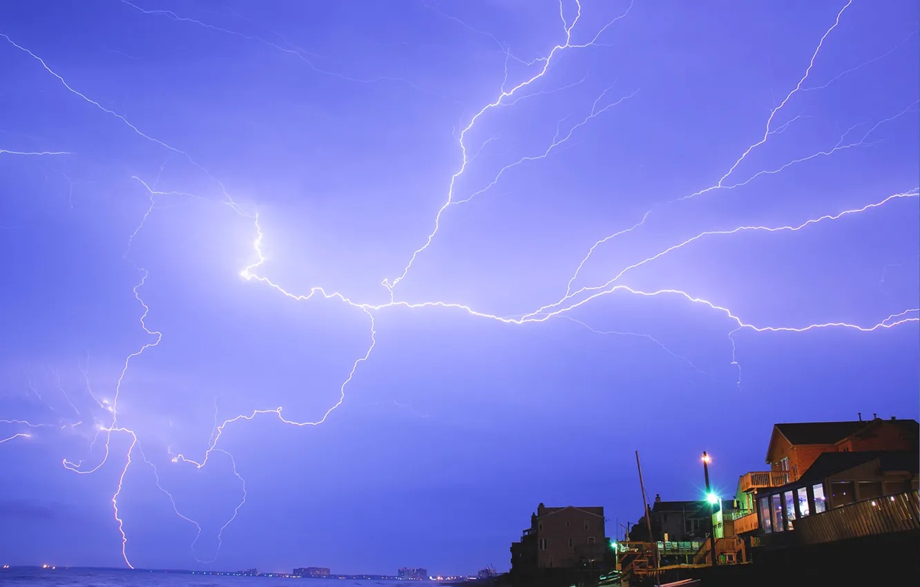 Photo wallpaper beach, lightning, home