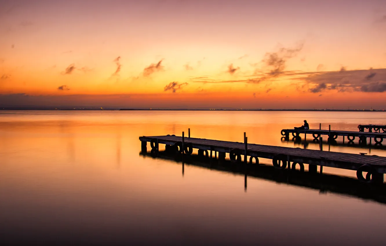 Photo wallpaper sea, the sky, clouds, mood, people, the evening, pierce, glow