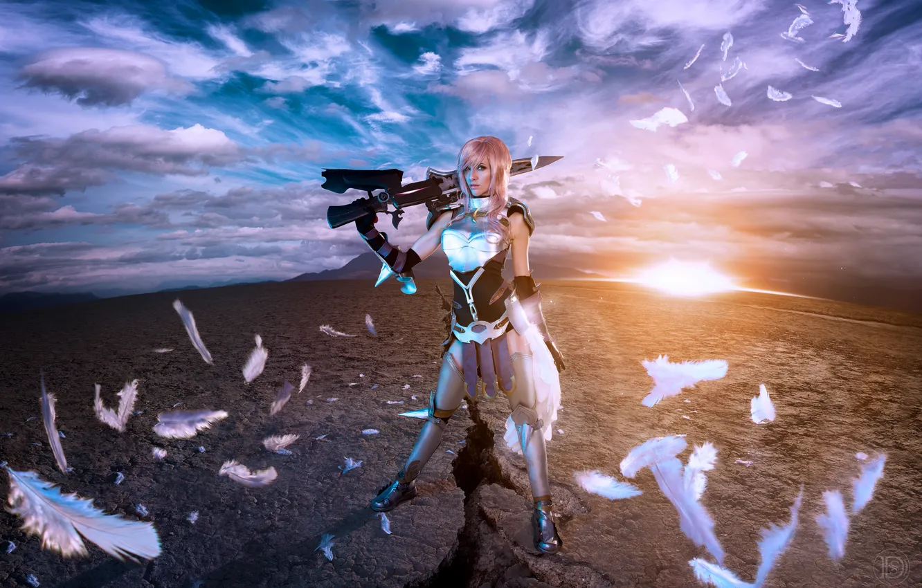 Photo wallpaper weapons, feathers, warrior, Lightning, cosplay, Final Fantasy XIII-2, Lyz Brickley