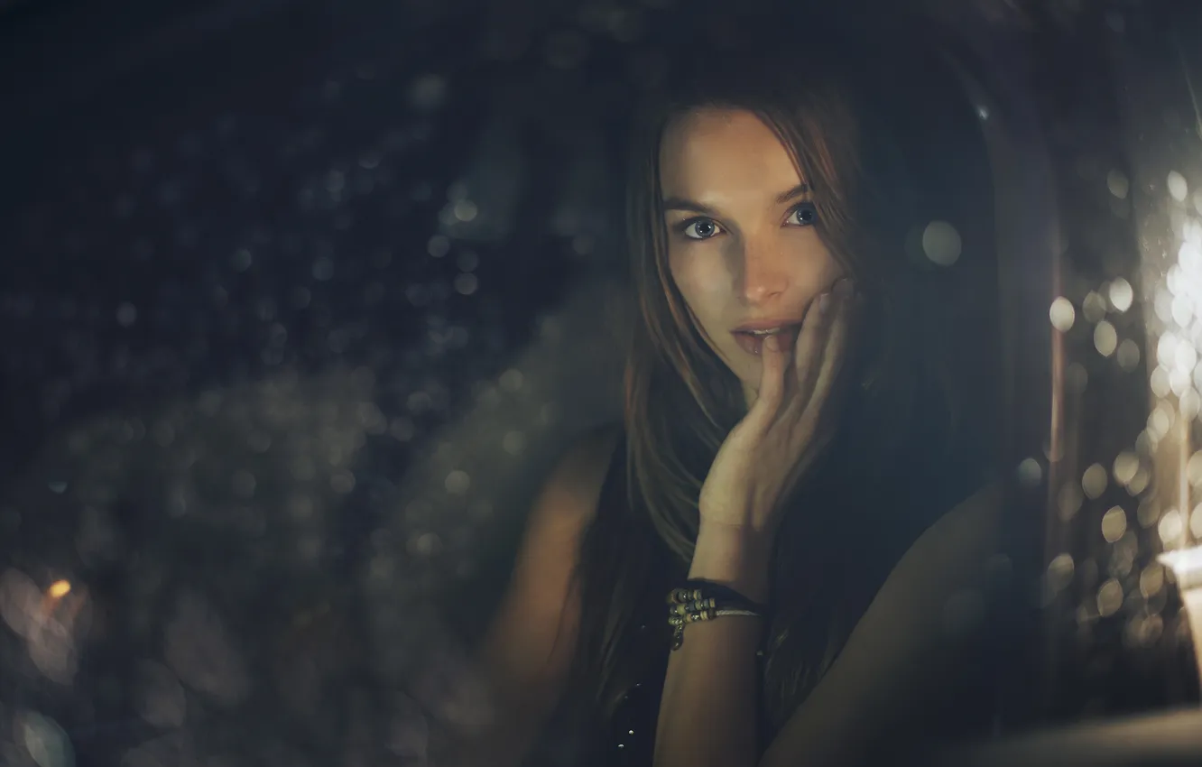 Photo wallpaper girl, hands, bracelet