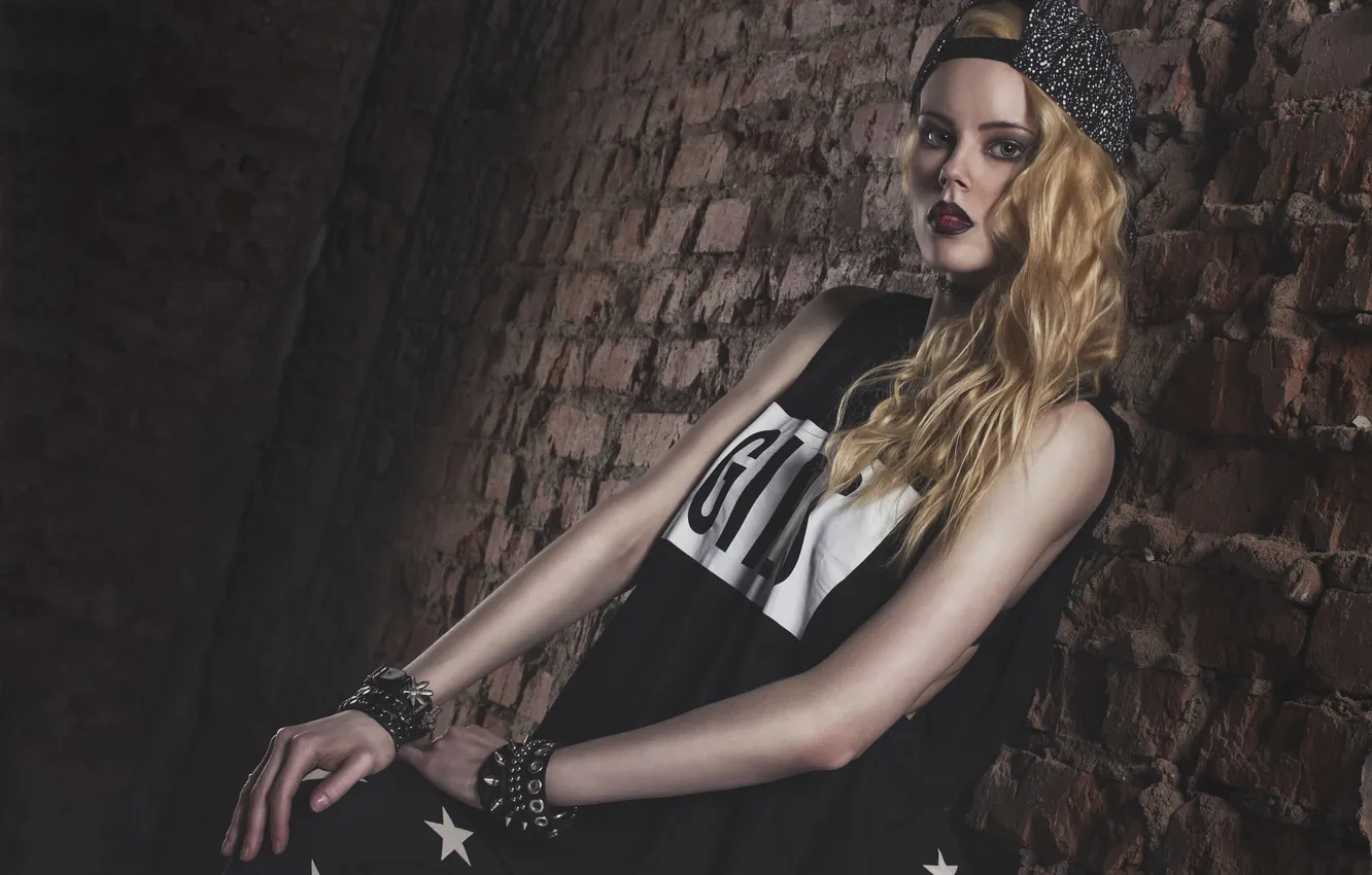 Photo wallpaper dark, red, sexy, girls, view, lips, hair, blonde