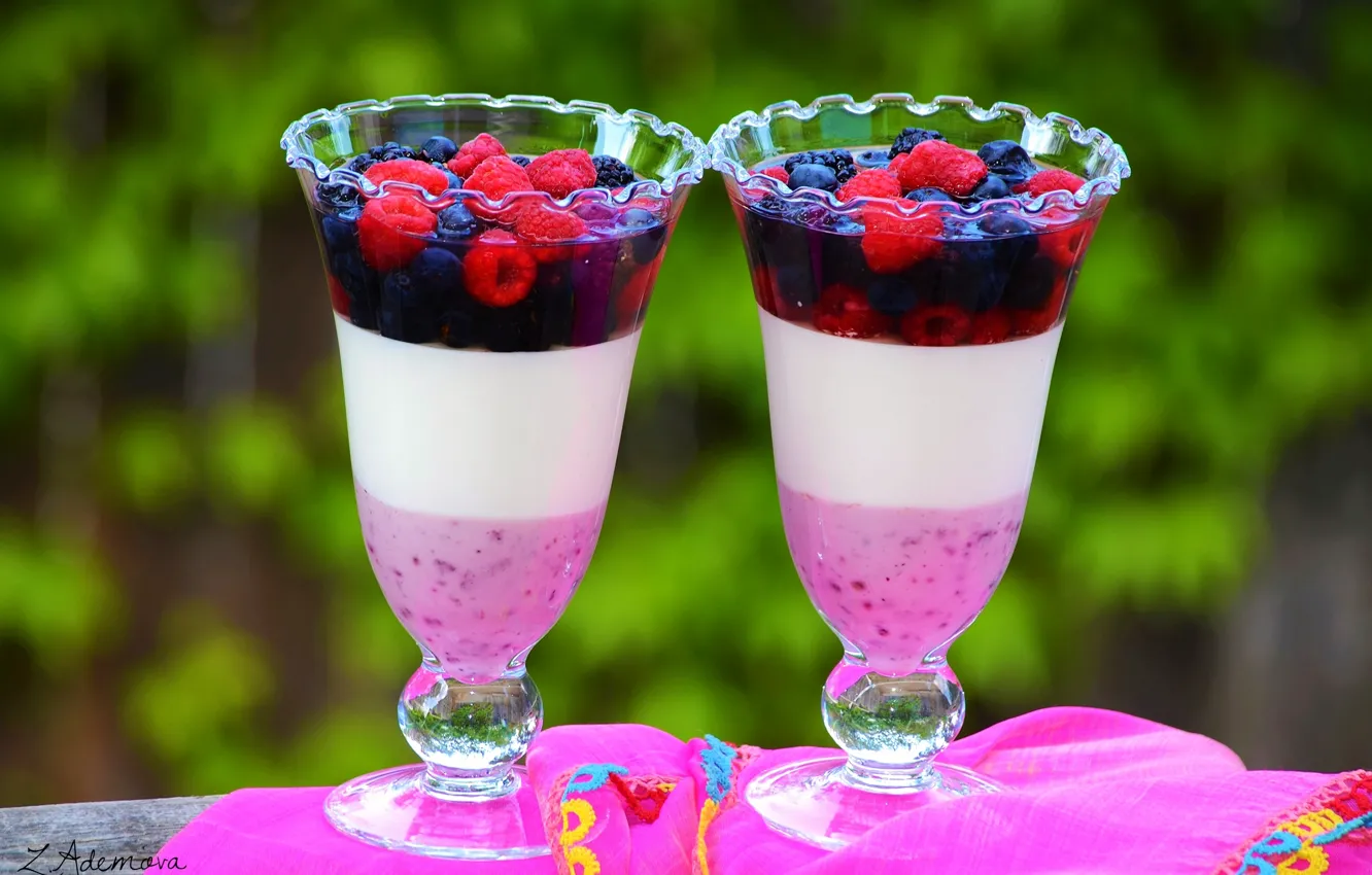 Photo wallpaper berries, glasses, dessert, jelly