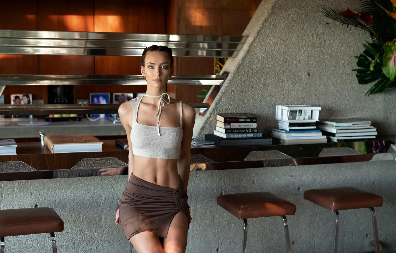 Photo wallpaper look, girl, model, book, photos, brown hair, beautiful, Rachel Cook