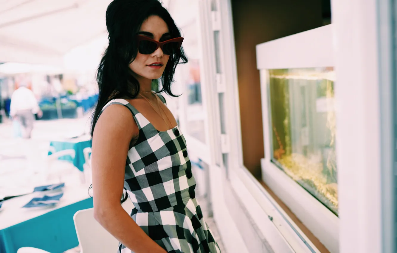 Photo wallpaper girl, stars, dress, actress, glasses, Vanessa Hudgens, latina