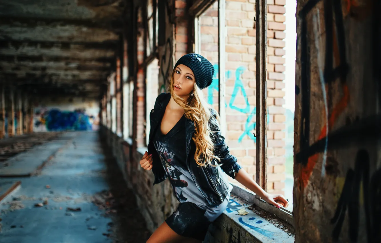 Photo wallpaper girl, pose, hat, ruins, long hair, Olya Alessandra, Andreas-Joachim Lins