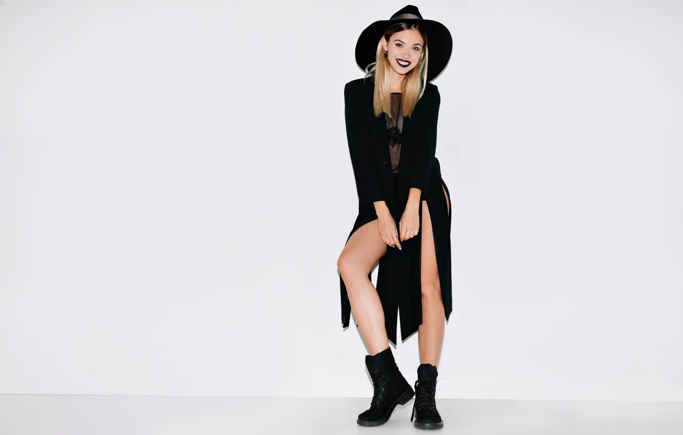 Photo wallpaper woman, modern, cheerful, stylish, portrait