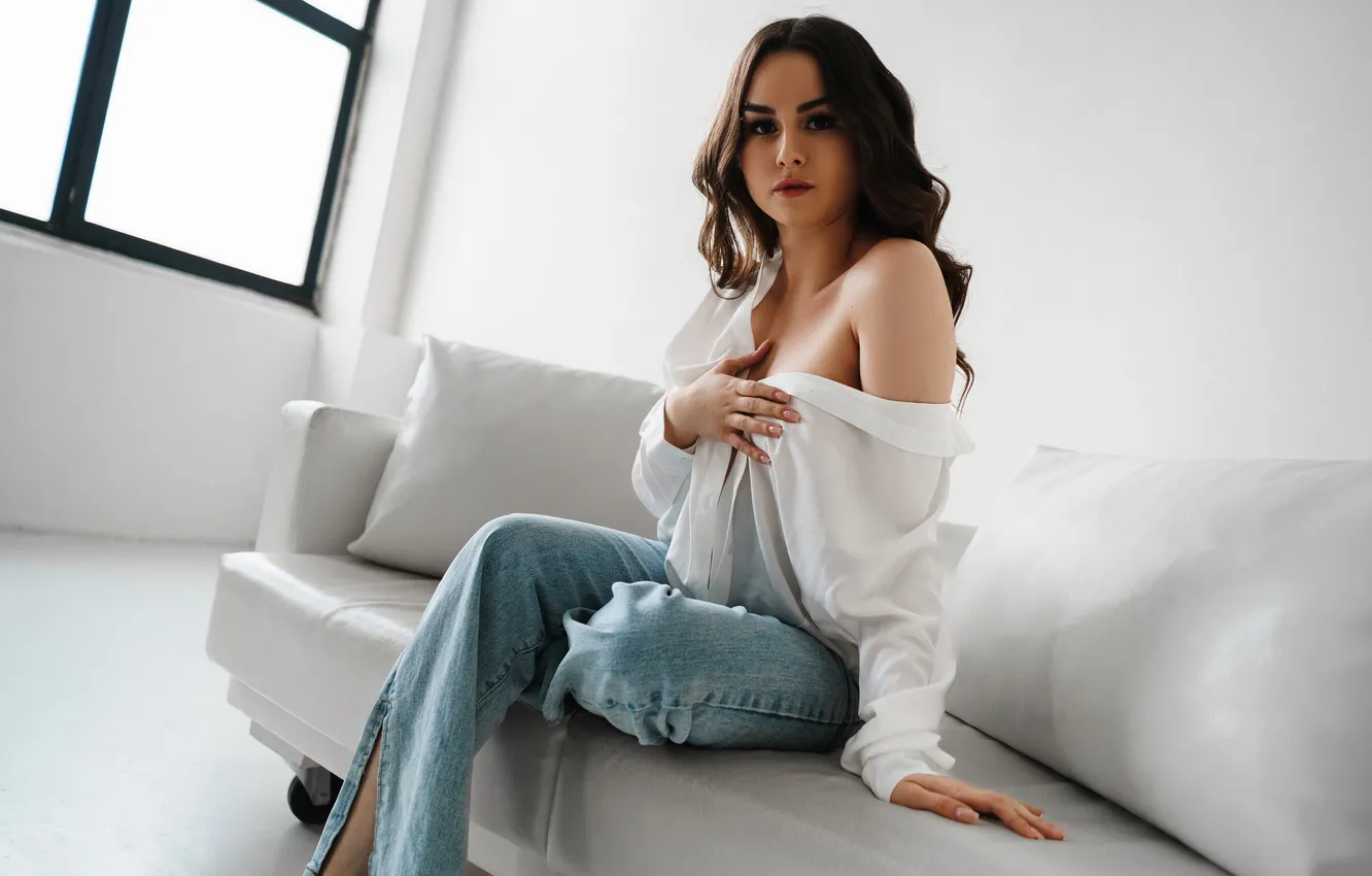 Photo wallpaper look, girl, pose, sofa, jeans, brunette, blouse, shoulder