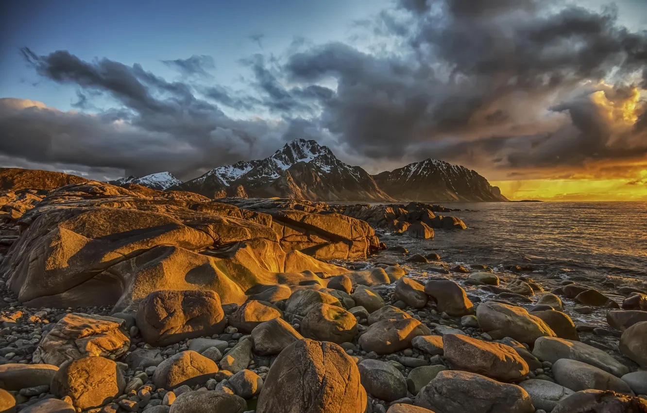 Photo wallpaper the sky, clouds, stones