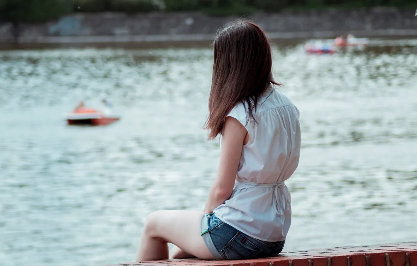 Photo wallpaper girl, pond, catamaran